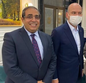 لقاء مثمر بين الدكتور حمزة زوبع ووزير الداخلية التركي السابق سليمان صويلو