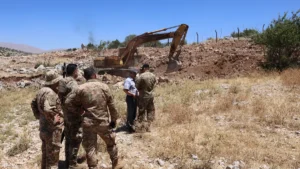 الجيش الإسرائيلي يبدأ عملية برية في جنوب لبنان وسط تصعيد للمواجهات